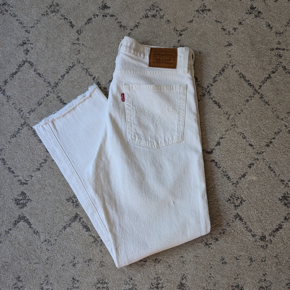 Levi's Wedgie Straight White Jeans